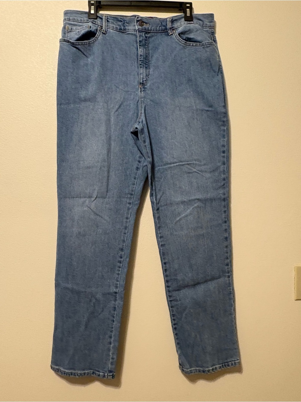 Gloria Vanderbilt Straight Leg Light Blue Jeans